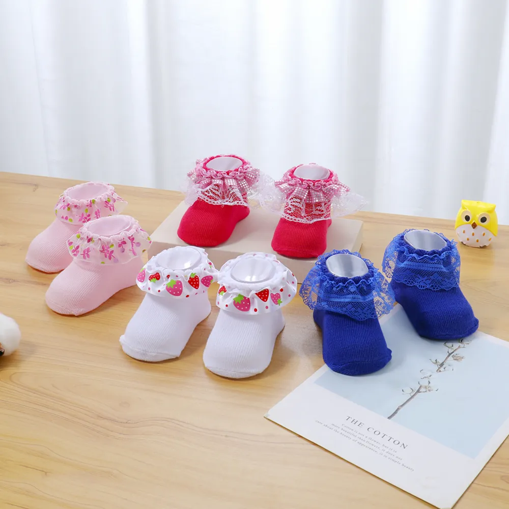 Einfarbige Socken mit Spitzenbesatz für Babys/Kleinkinder weiß big image 1