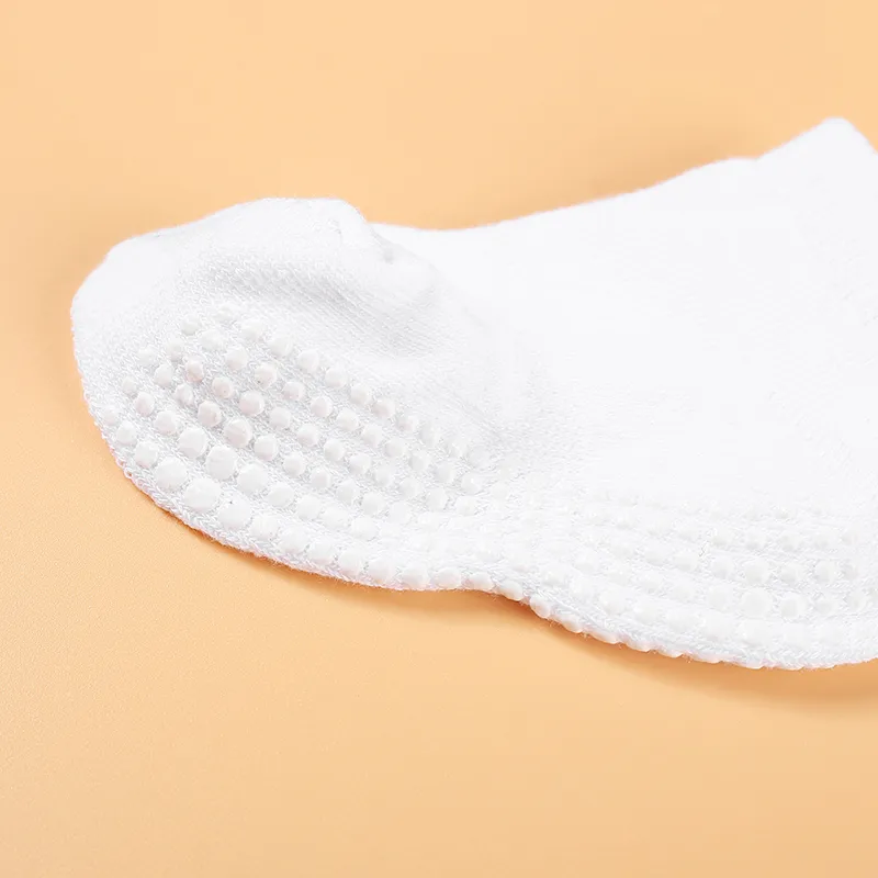 feste rutschfeste Socken für Babys / Kleinkinder weiß big image 1
