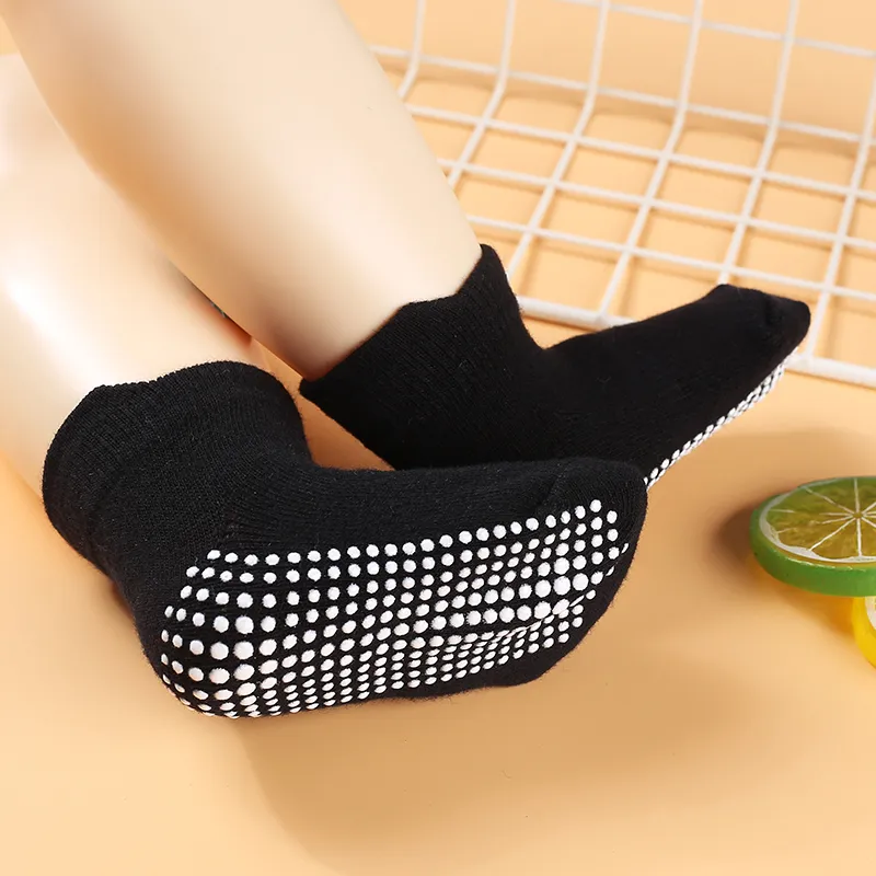 chaussettes antidérapantes solides pour bébé / tout-petit Noir big image 1