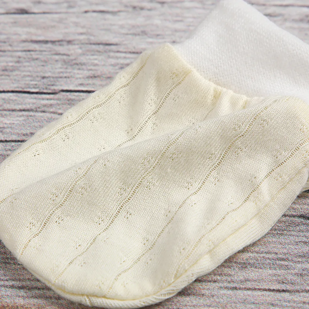 guantes antiarañazos de algodón transpirable sólido para bebés Amarillo big image 1