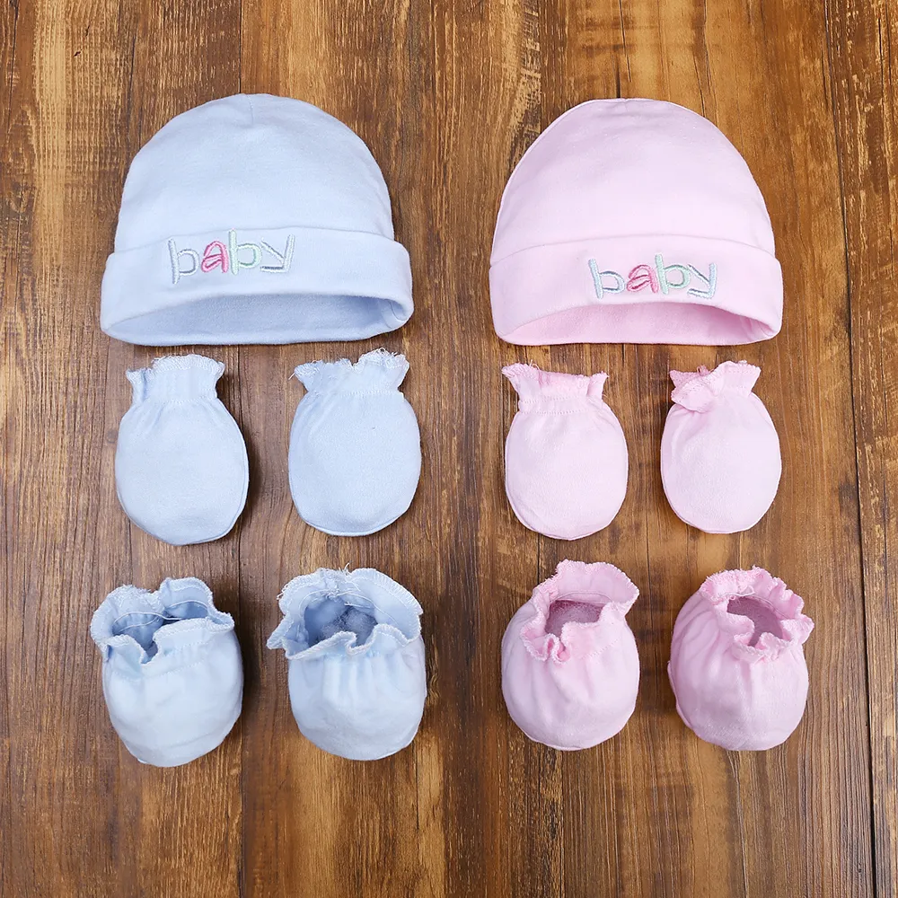 3-piece Solid Cotton Hat with Bow decor socks and Anti-scratch Gloves  image 4
