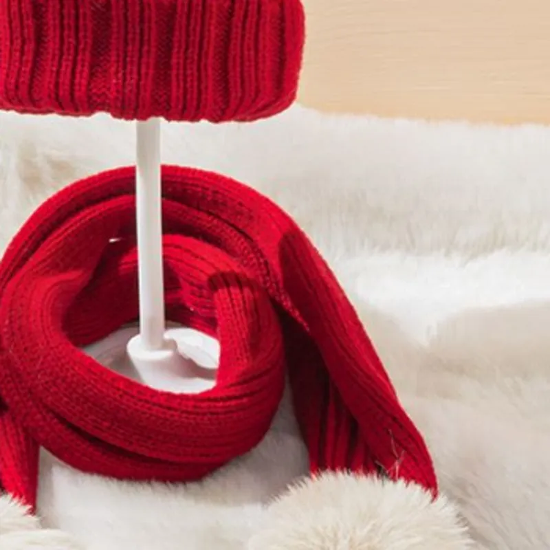 Paquete de 2 gorros y bufandas térmicas con decoración de pompones grandes de Navidad para bebés y niños pequeños Rojo big image 1