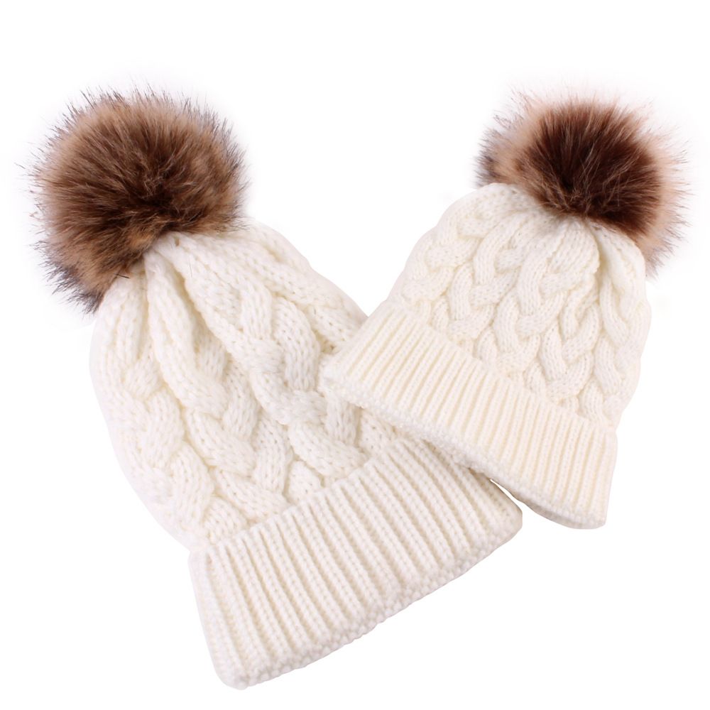 

Big Fur Ball Decor Cable Knitted Beanie Hat for Mom and Me