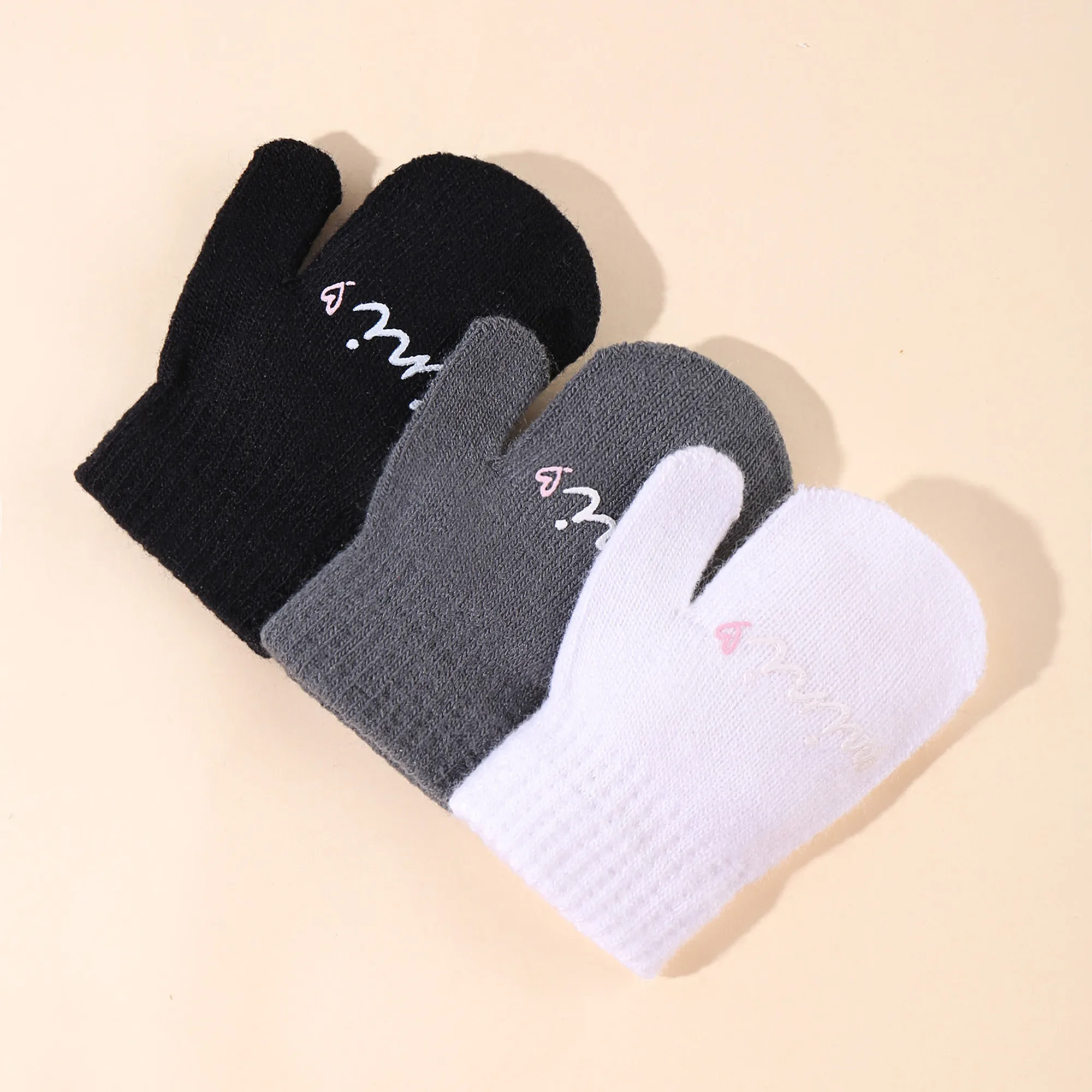 3-pack bebê básico da moda luvas quentes Multicolorido image 3