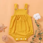 嬰兒 中性 貼袋 休閒 背心 連身衣 薑黃色