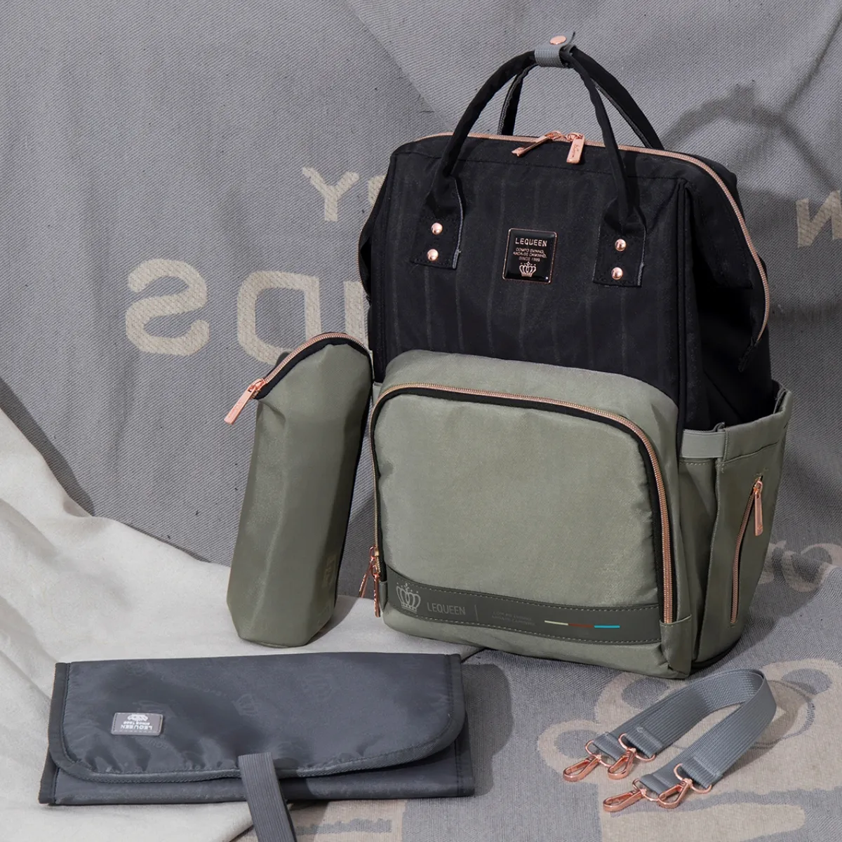 Multi-functional Waterproof Maternity Backpack for Pregnancy and Postpartum   image 2