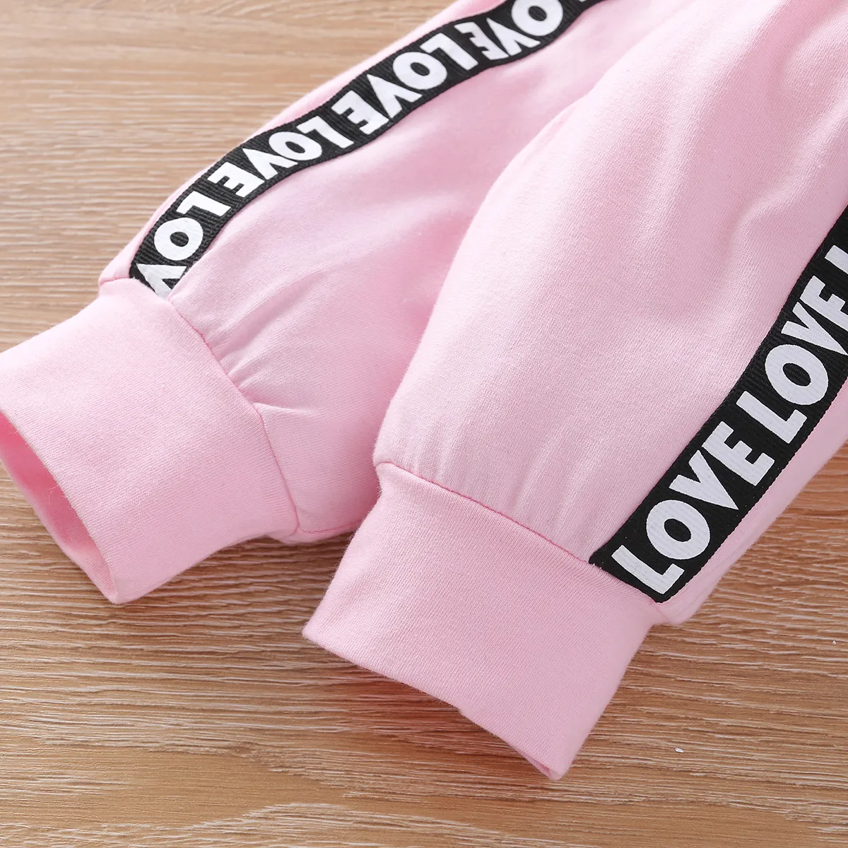 2pcs Letter Print Splice Color Block Hooded Long-sleeve Baby Set Pink image 3