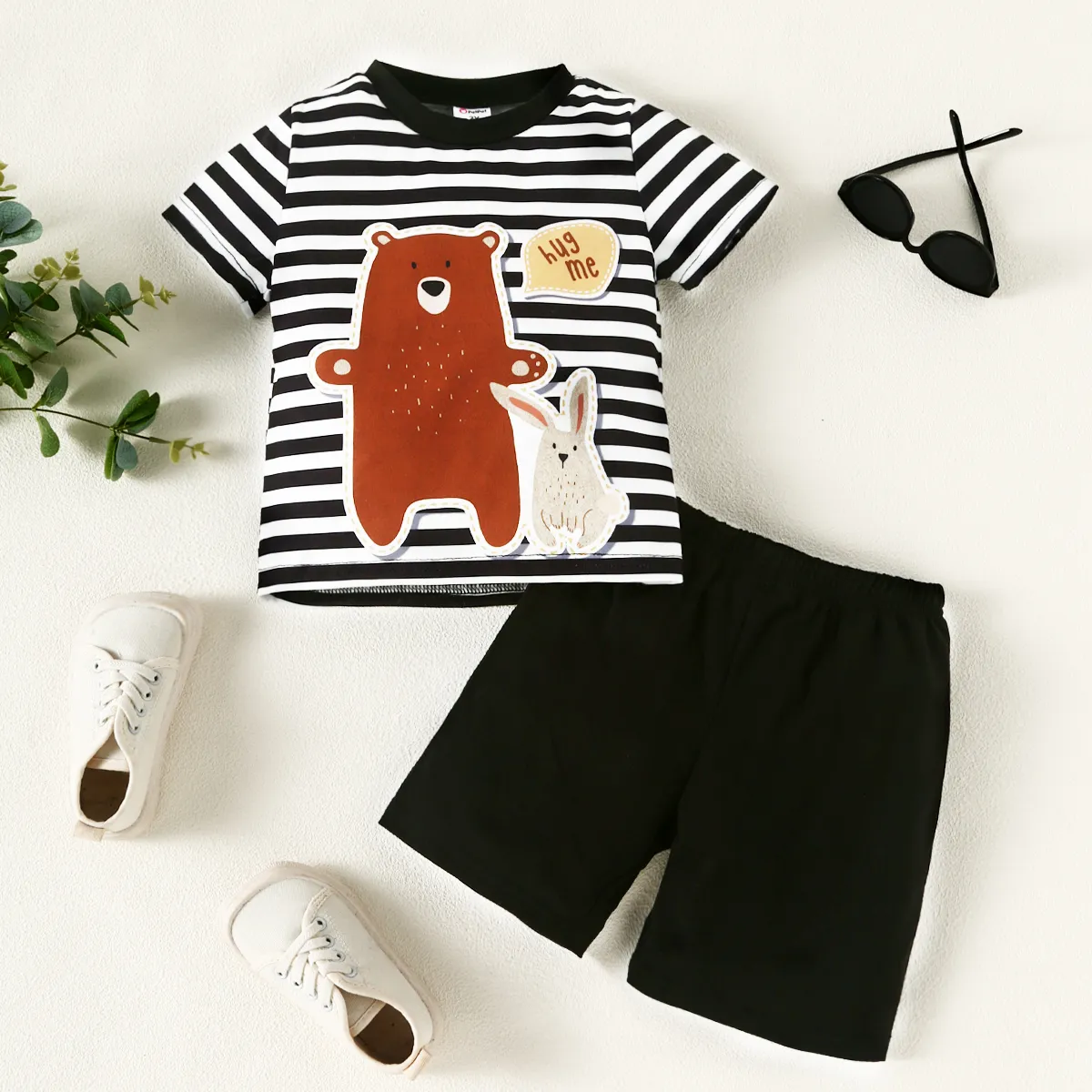 2pcs Toddler Boy Striped Bear Graphic Short-sleeve Tee Et Solid Shorts Set