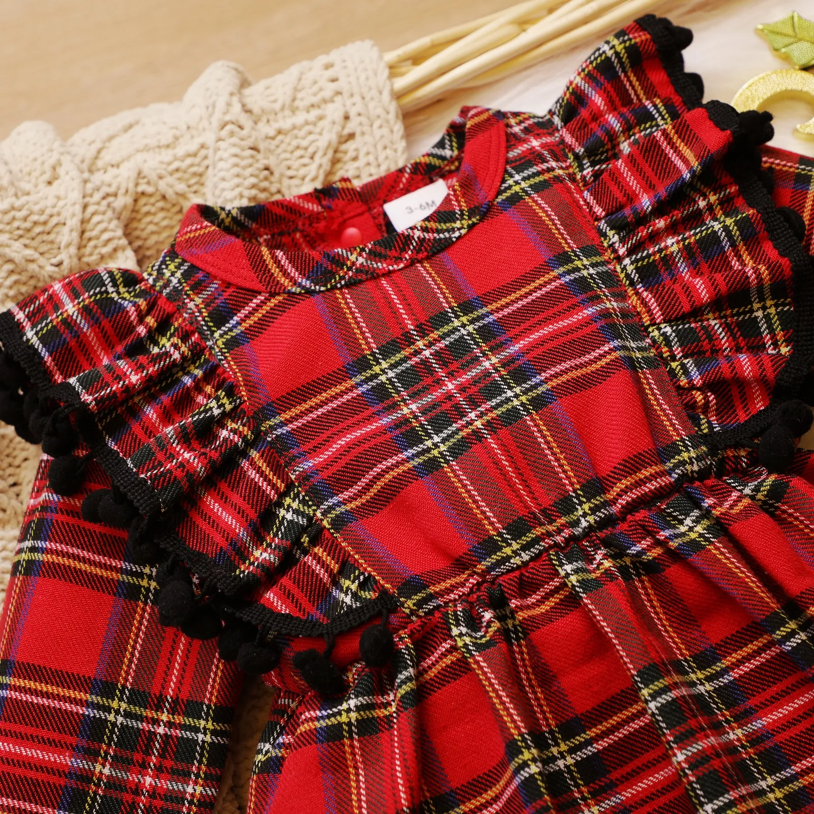 Baby 2pcs Red Plaid Ruffle Pom Poms Long-sleeve Dress Set  image 3