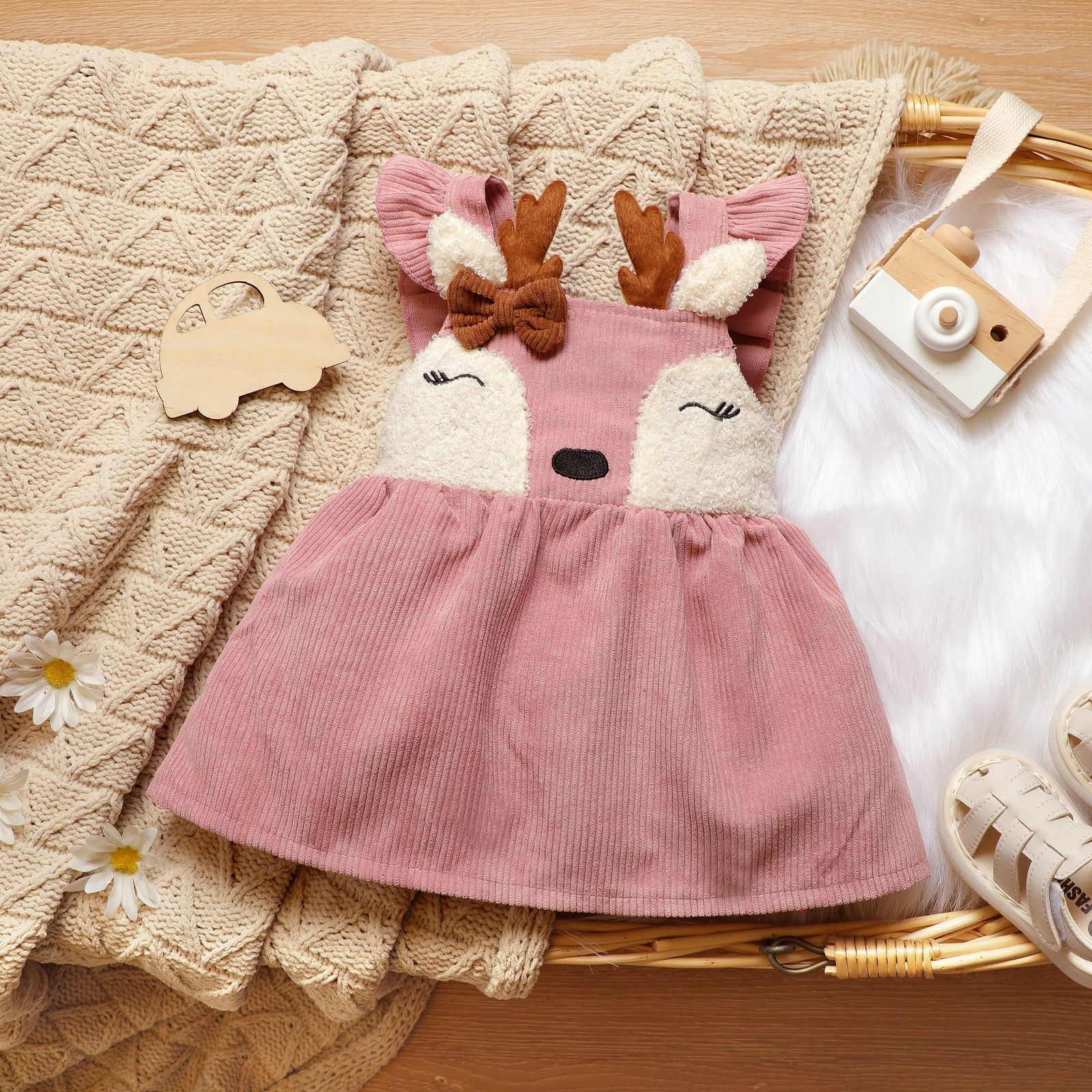 

Baby Girl 3D Antlers Pink Ruffle Sleeveless Corduroy Overall Dress