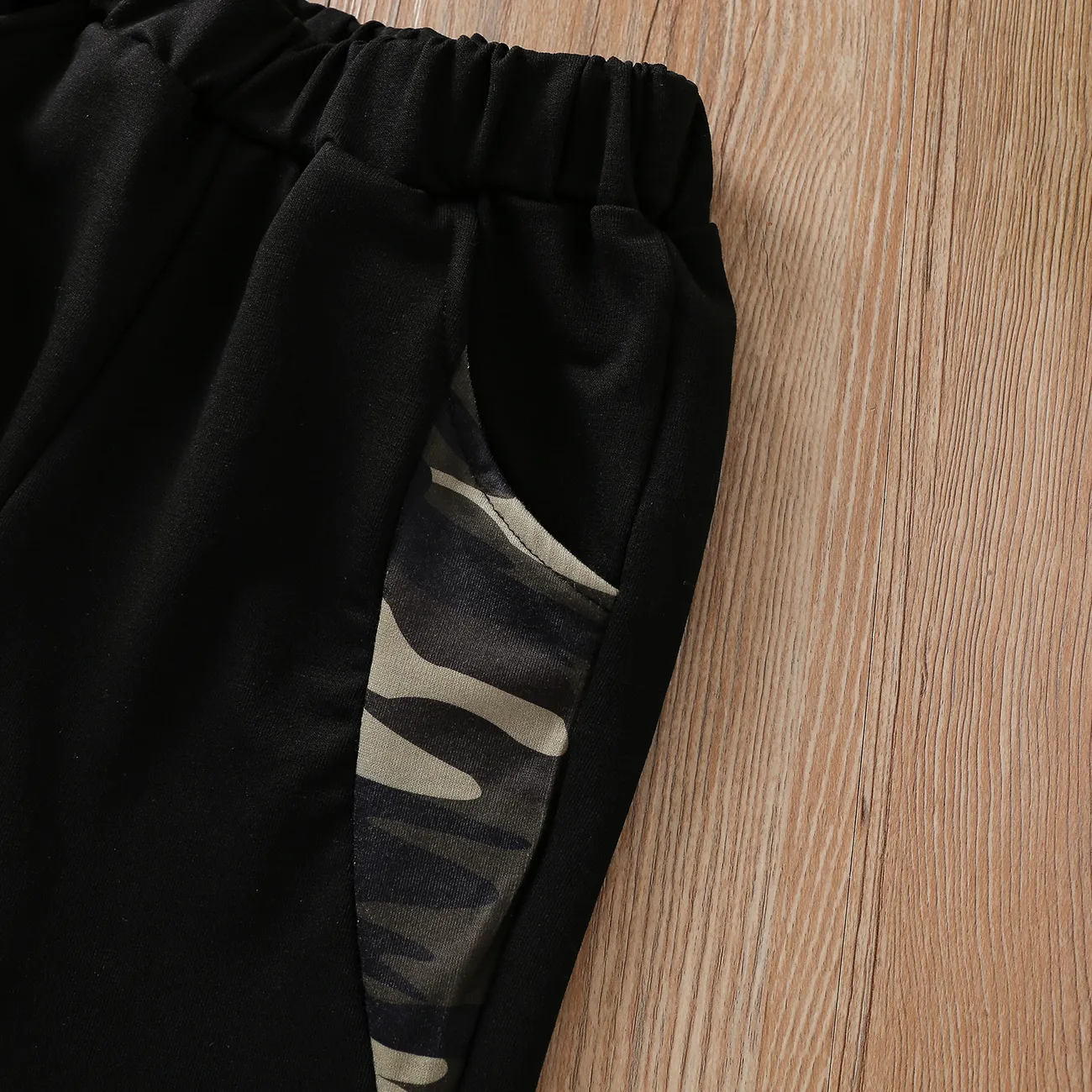 2-piece Toddler Boy 100% Cotton Star Camouflage Print Raglan Sleeve Pullover and Black Pants Set Color block big image 1
