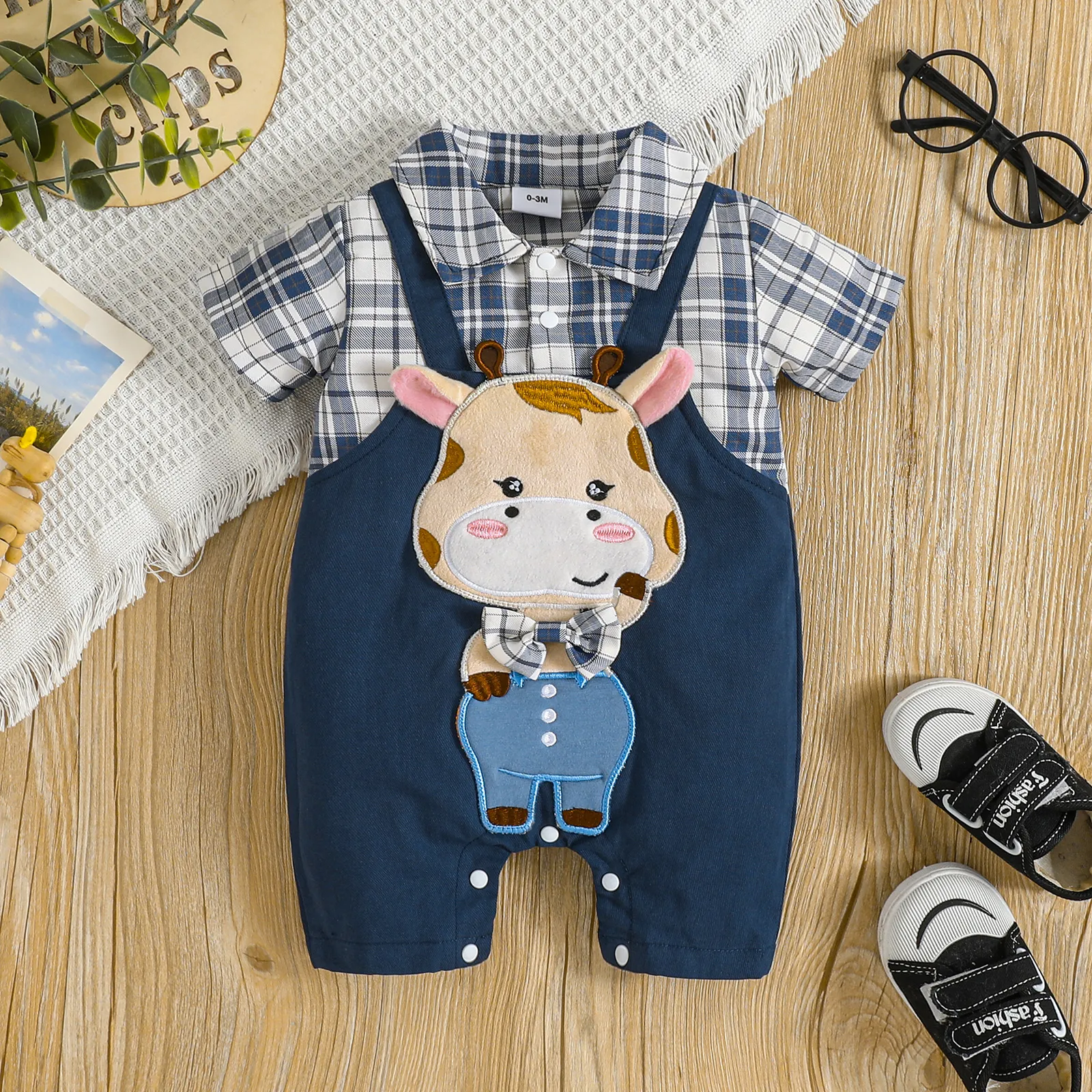 

Baby Boy Animal Design Cotton Short-sleeve Spliced Plaid Faux-two Romper