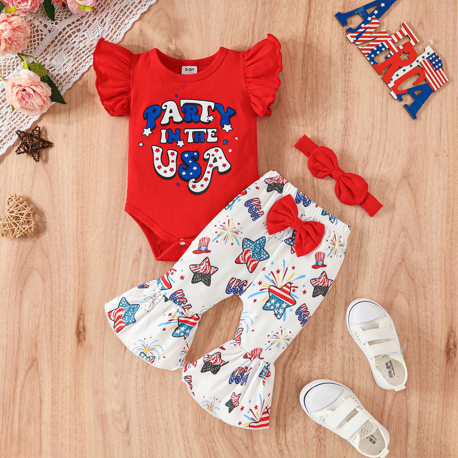 3pcs Independence Day Baby Girl 95% Cotton Letter Print Ruffle-sleeve Bodysuit & Bow Decor Flared Pants & Headband Set