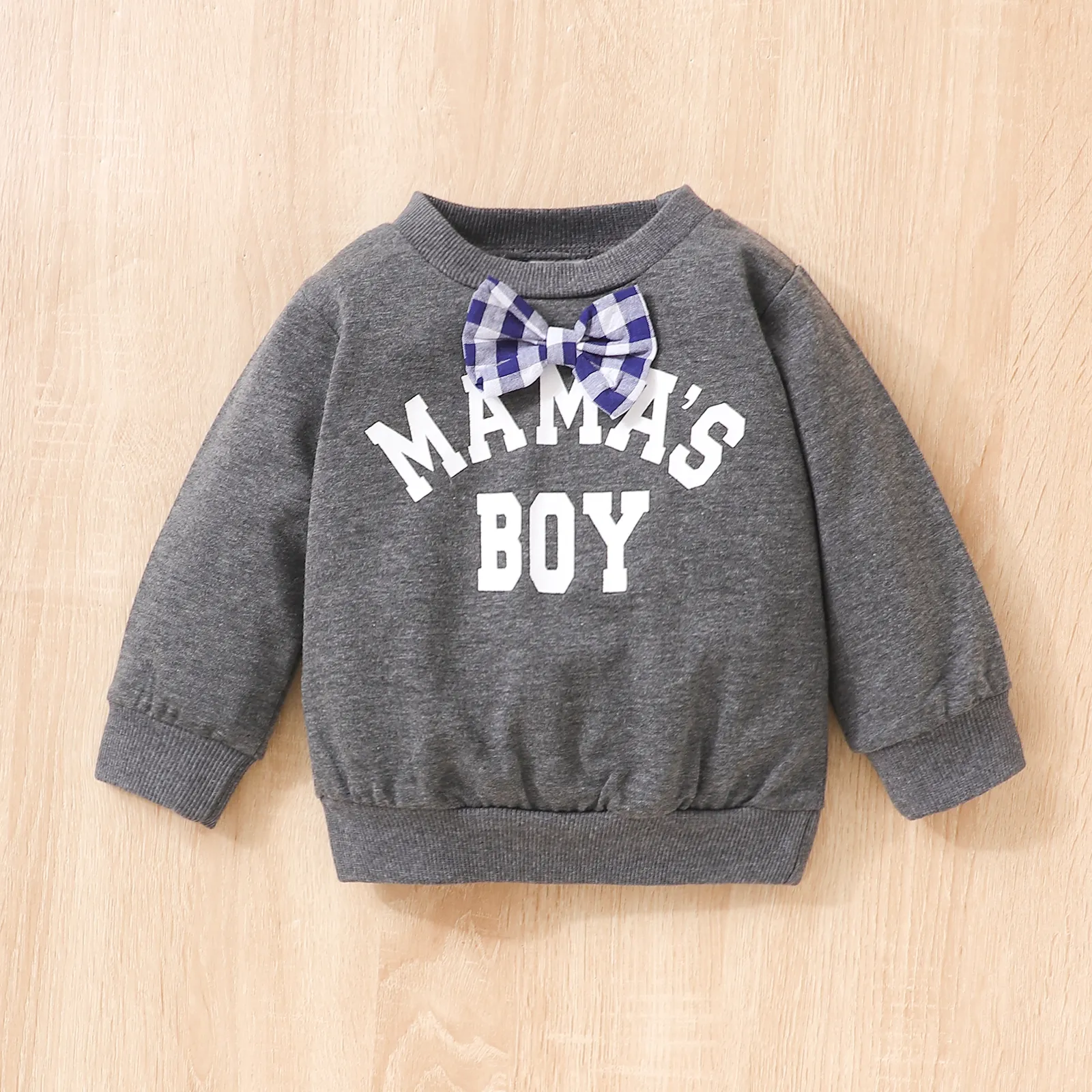 2pcs Baby Boy Letters Graphic Bow Decor Long-sleeve Top and 98% Cotton Ripped Denim Overalls Set  image 4