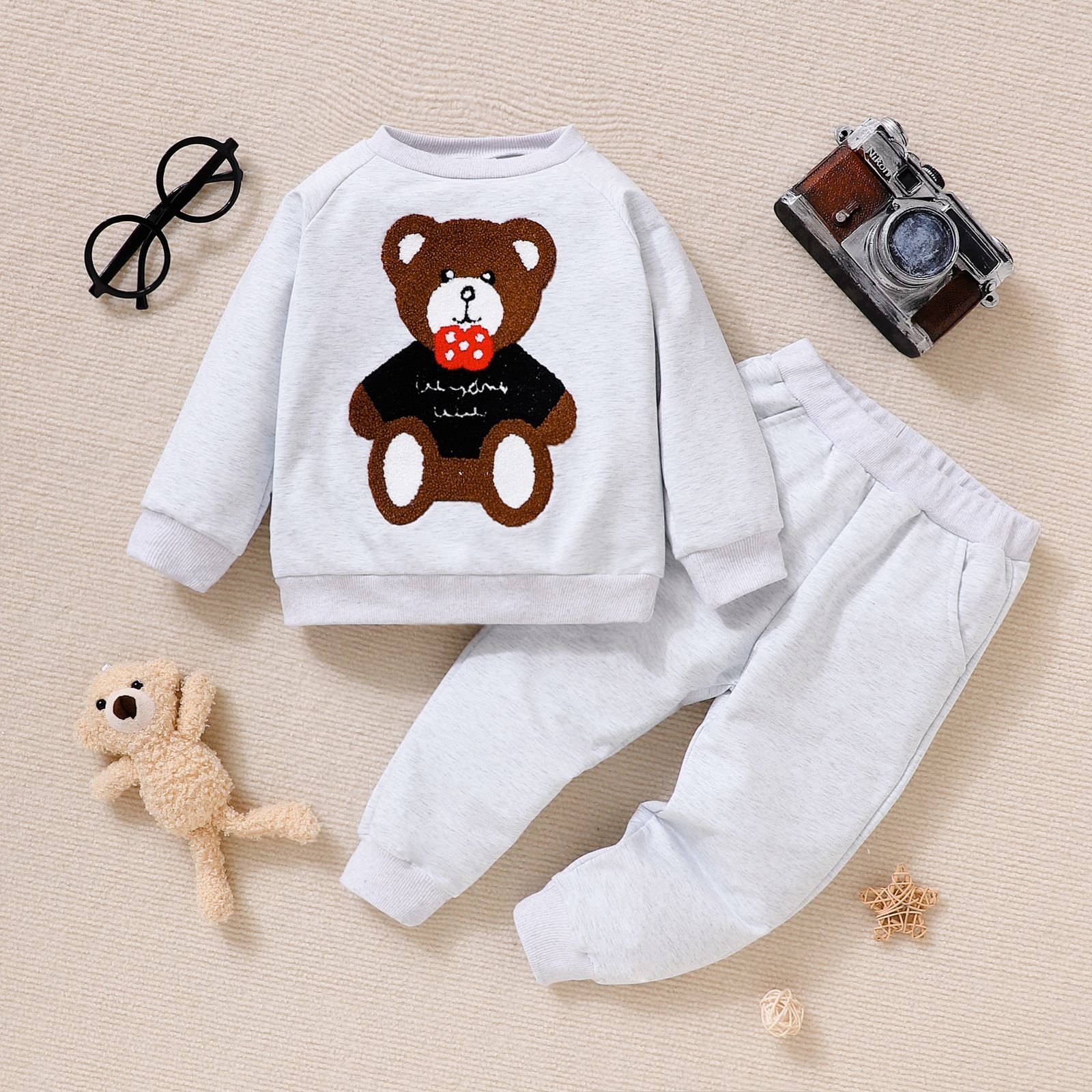 2pcs Toddler Boy Bear Embroidered Pullover Sweatshirt and Pants Set