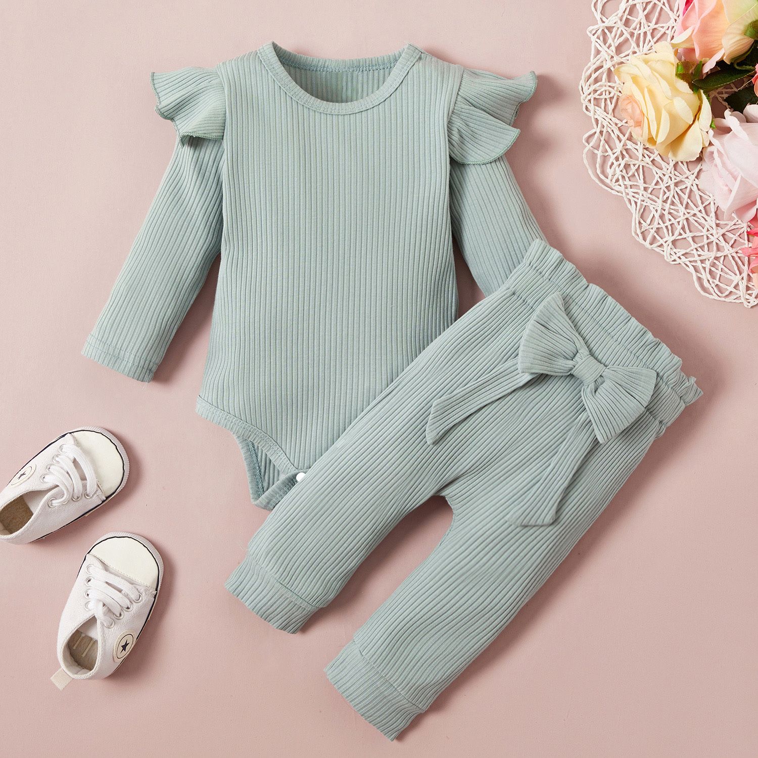 

Ribbed 2pcs Solid Ruffle and Bowknot Decor Long-sleeve Baby Set