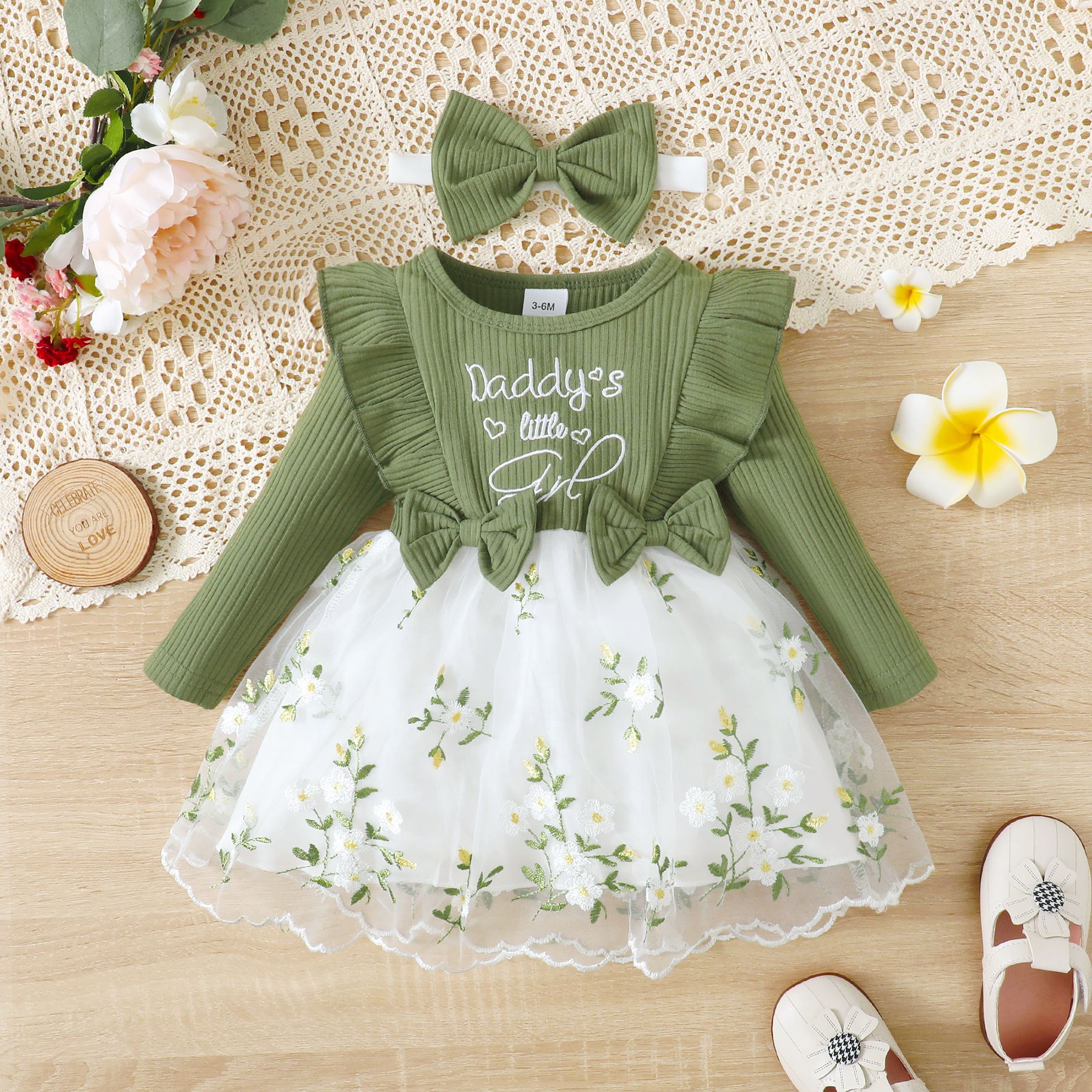 

Baby Girl Sweet Embroidery Design Floral Mash Long Sleeve Fairy Dress