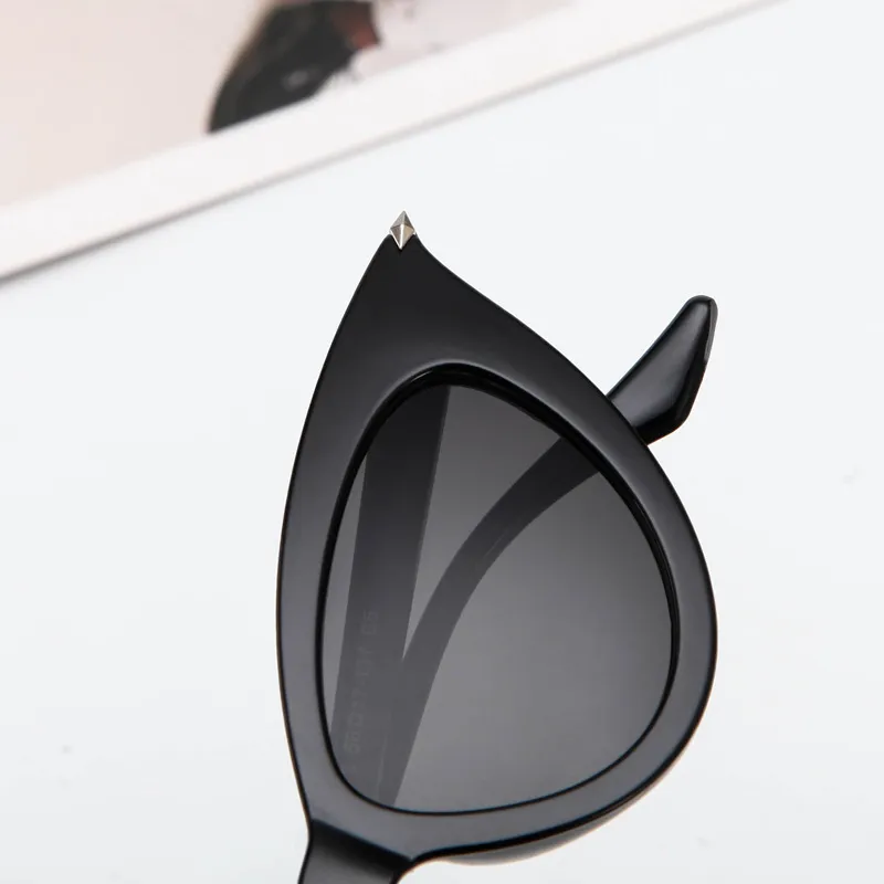 Gafas para niños pequeños / para niños Gafas decorativas Vintage Narrow Cat Eye Marco de plástico Negro big image 1
