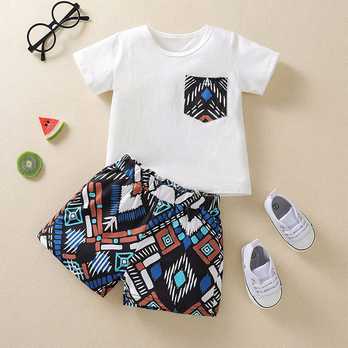 

2pcs Baby Boy 95% Cotton Short-sleeve Geometric Print T-shirt and Shorts Set