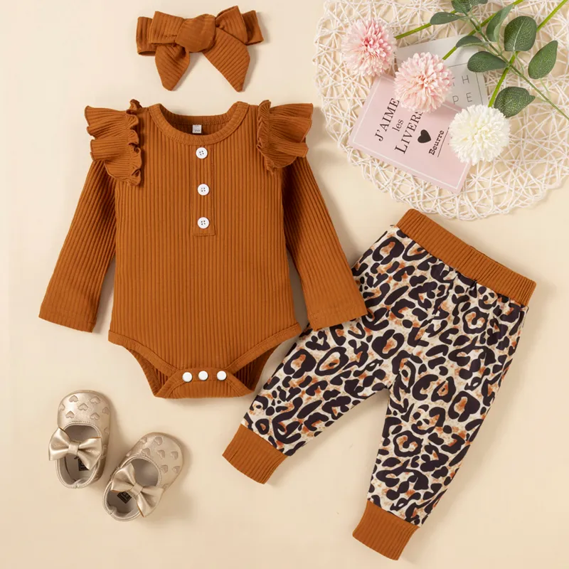 

Baby Girl 3pcs Ribbed and Leopard Long Sleeve Romper Set