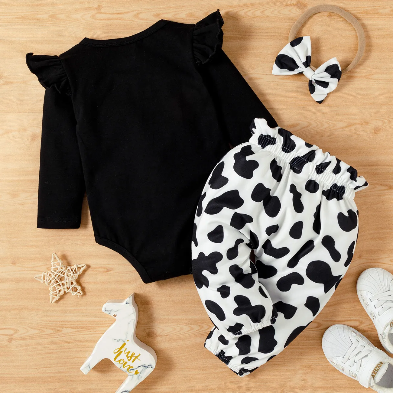 3pcs Baby Girl Letter and Cow Print White Long-sleeve Romper and Bowknot Trousers Set Black big image 1