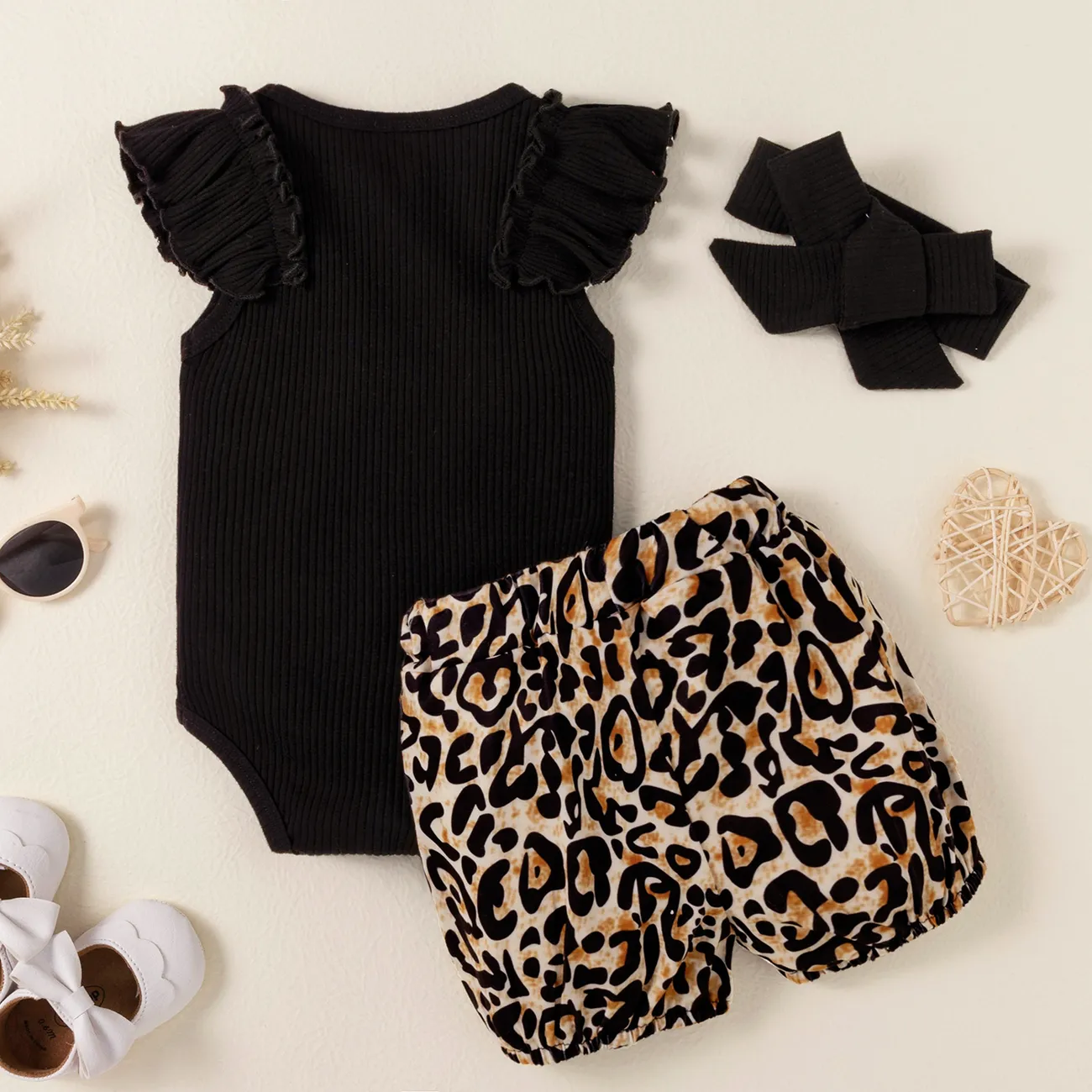 3pcs Baby Girl 95% Cotton Ribbed Flutter-sleeve Romper and Leopard Shorts with Headband Set Black big image 1