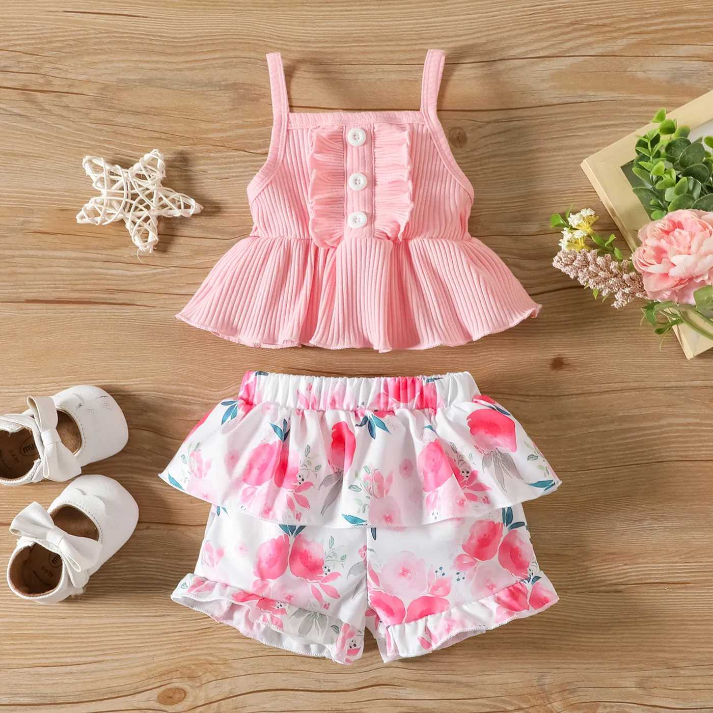 

2pcs Baby Girl 95% Cotton Ribbed Cami Top and Floral Print Ruffle Trim Shorts Set