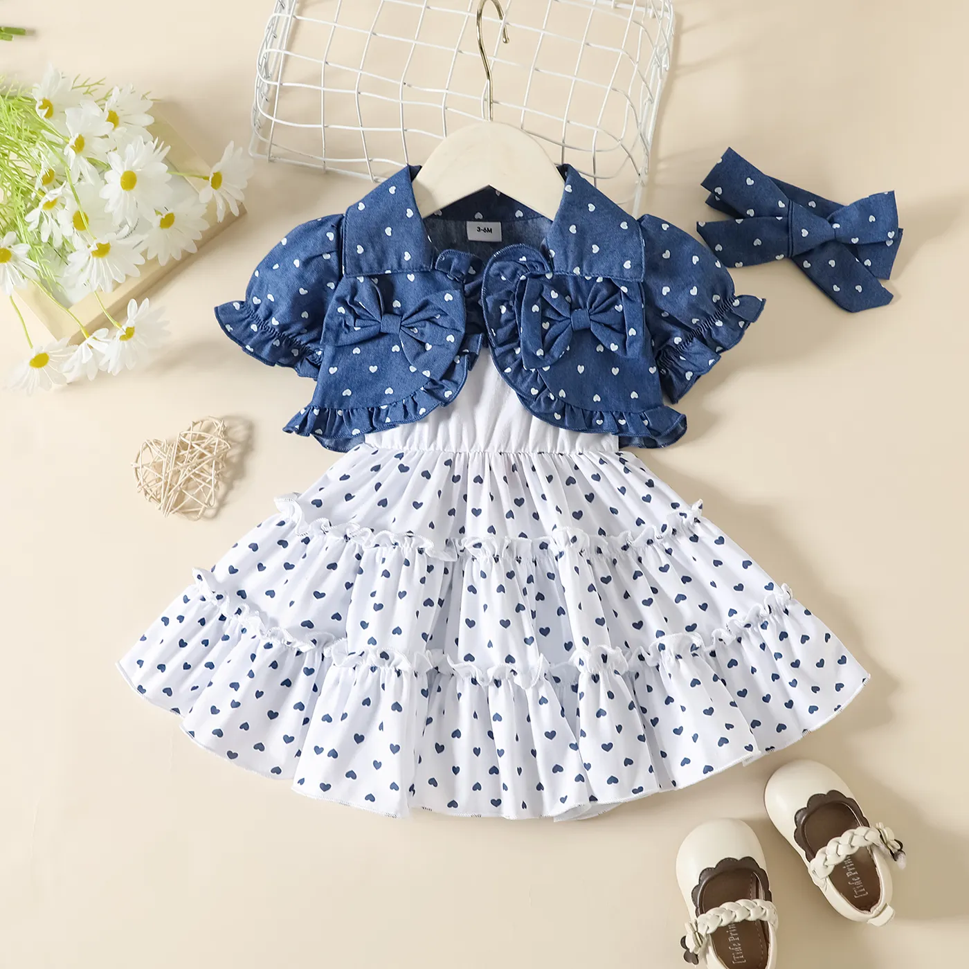 3pcs Baby Girl 100% Cotton Allover Heart Print Puff-sleeve Denim Crop Top and Cami Dress & Headband 