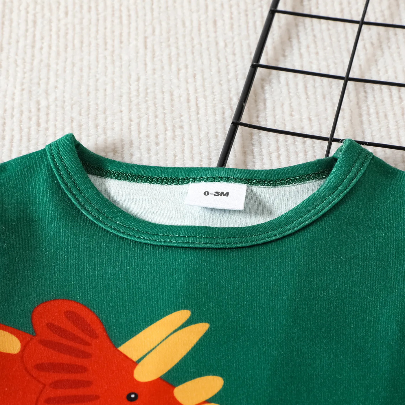 Baby Boy Dinosaur & Letter Print Short-sleeve Jumpsuit DarkGreen image 3