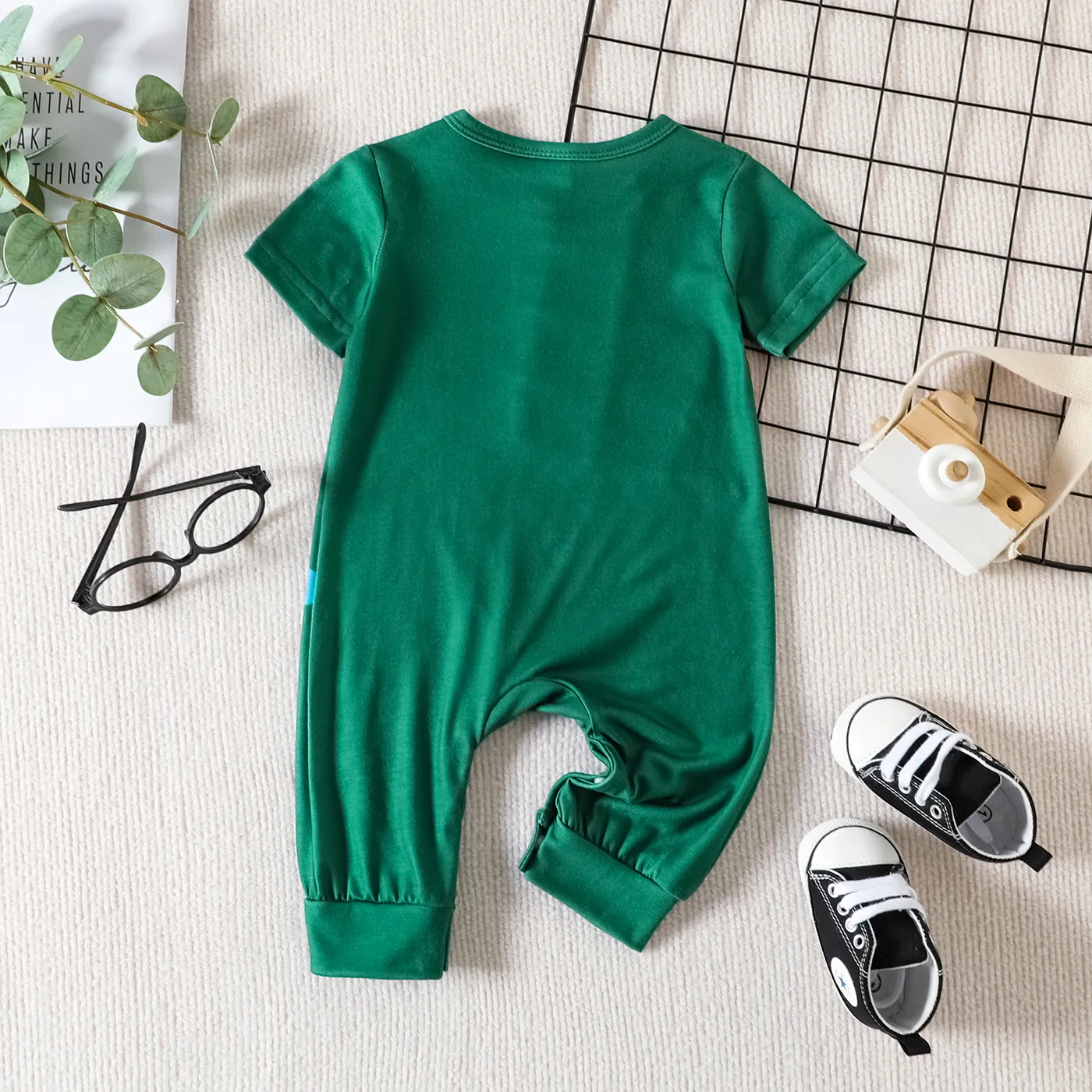 Baby Boy Dinosaur & Letter Print Short-sleeve Jumpsuit DarkGreen image 2