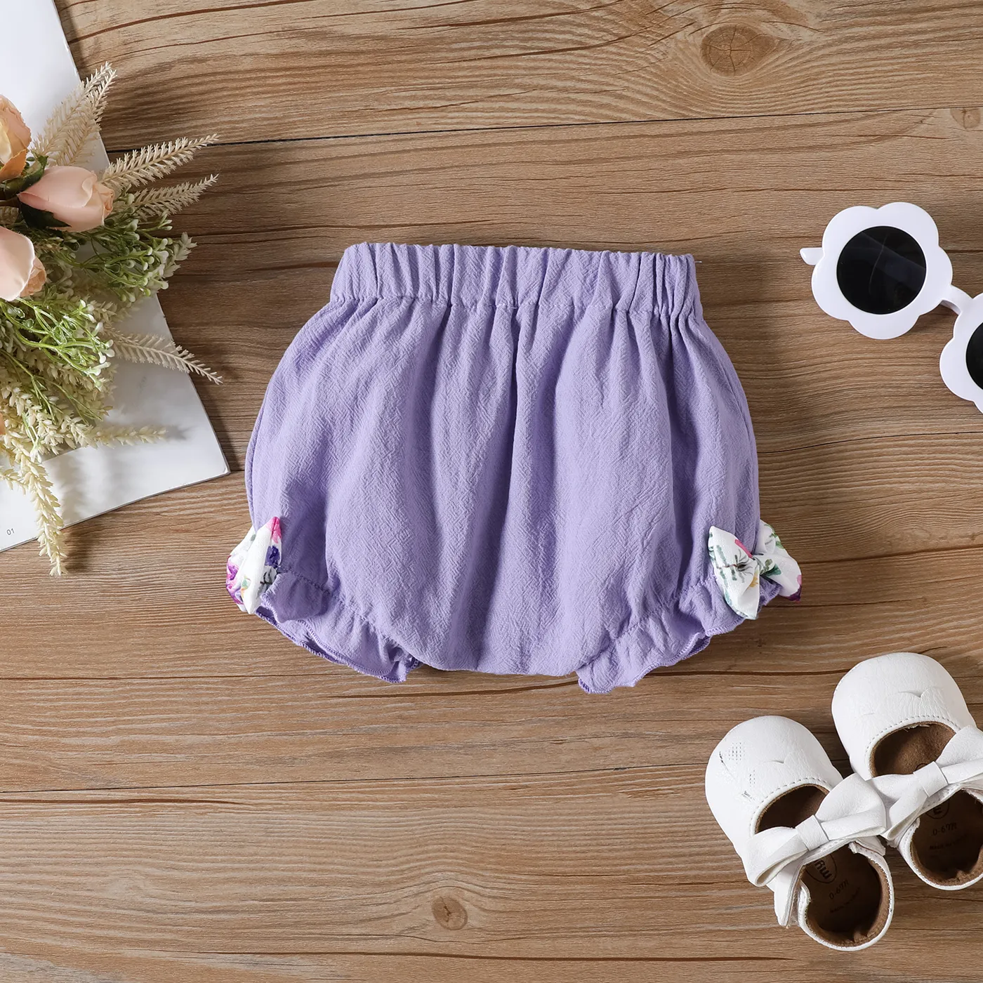 2pcs Baby Girl Floral Print Ruffled Top and 100% Cotton Bow Decor Ruffled Shorts Set Purple image 4