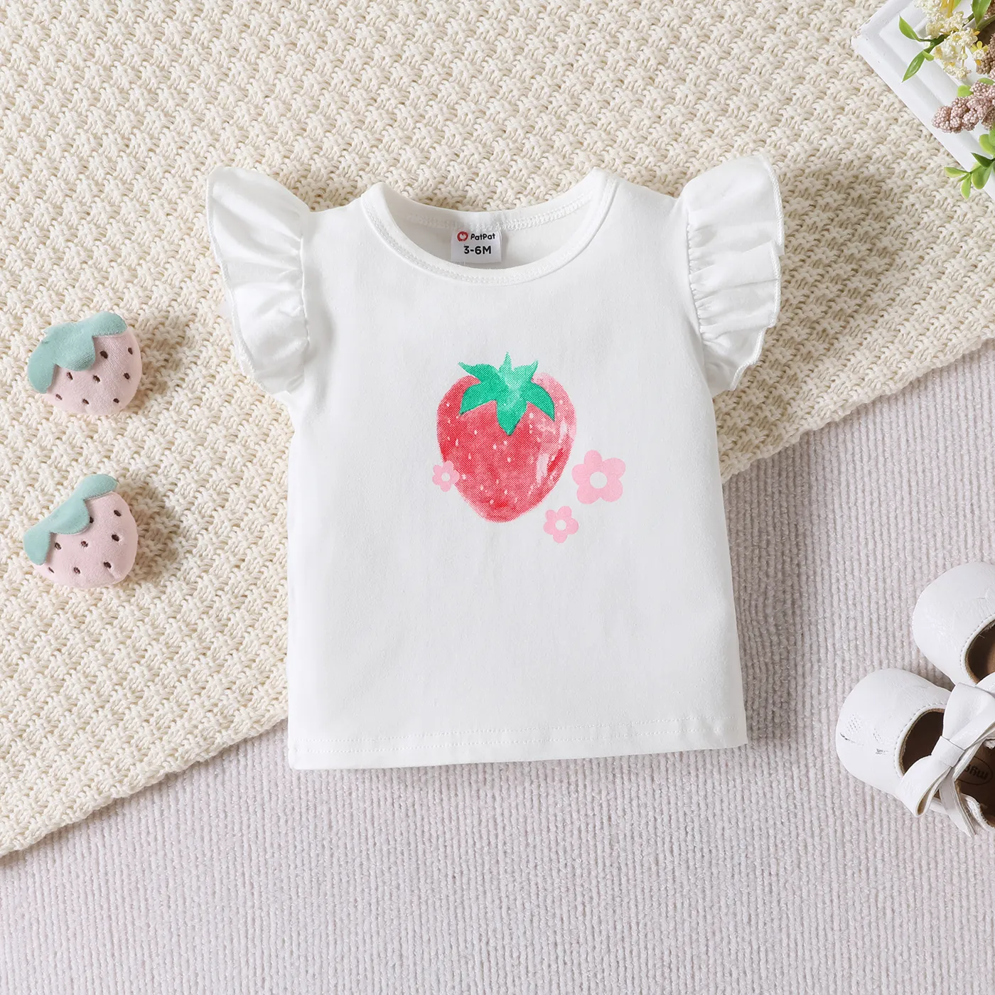 3pcs Baby Girl 95% Cotton Strawberry Pattern Ruffle Top and Shorts & Headband Set Pink image 4