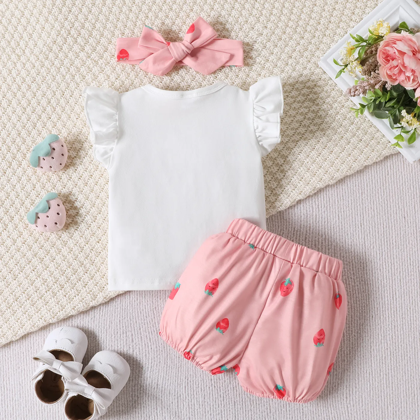 3pcs Baby Girl 95% Cotton Strawberry Pattern Ruffle Top and Shorts & Headband Set Pink image 2