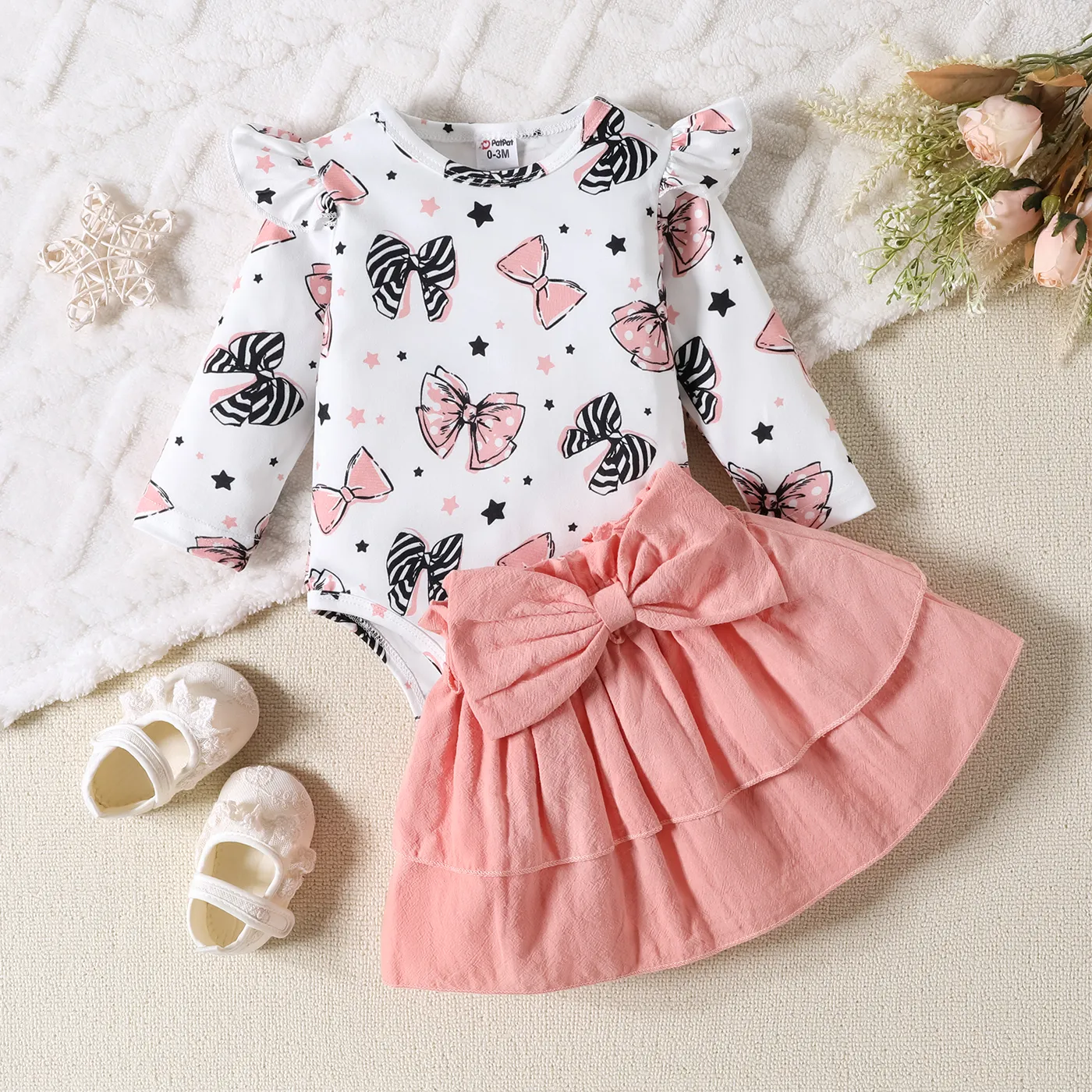 2pcs Baby Girl Allover Bowknot Print Ruffle Long-sleeve Romper and 100% Cotton Solid Bow Decor Skirt Set Pink big image 1
