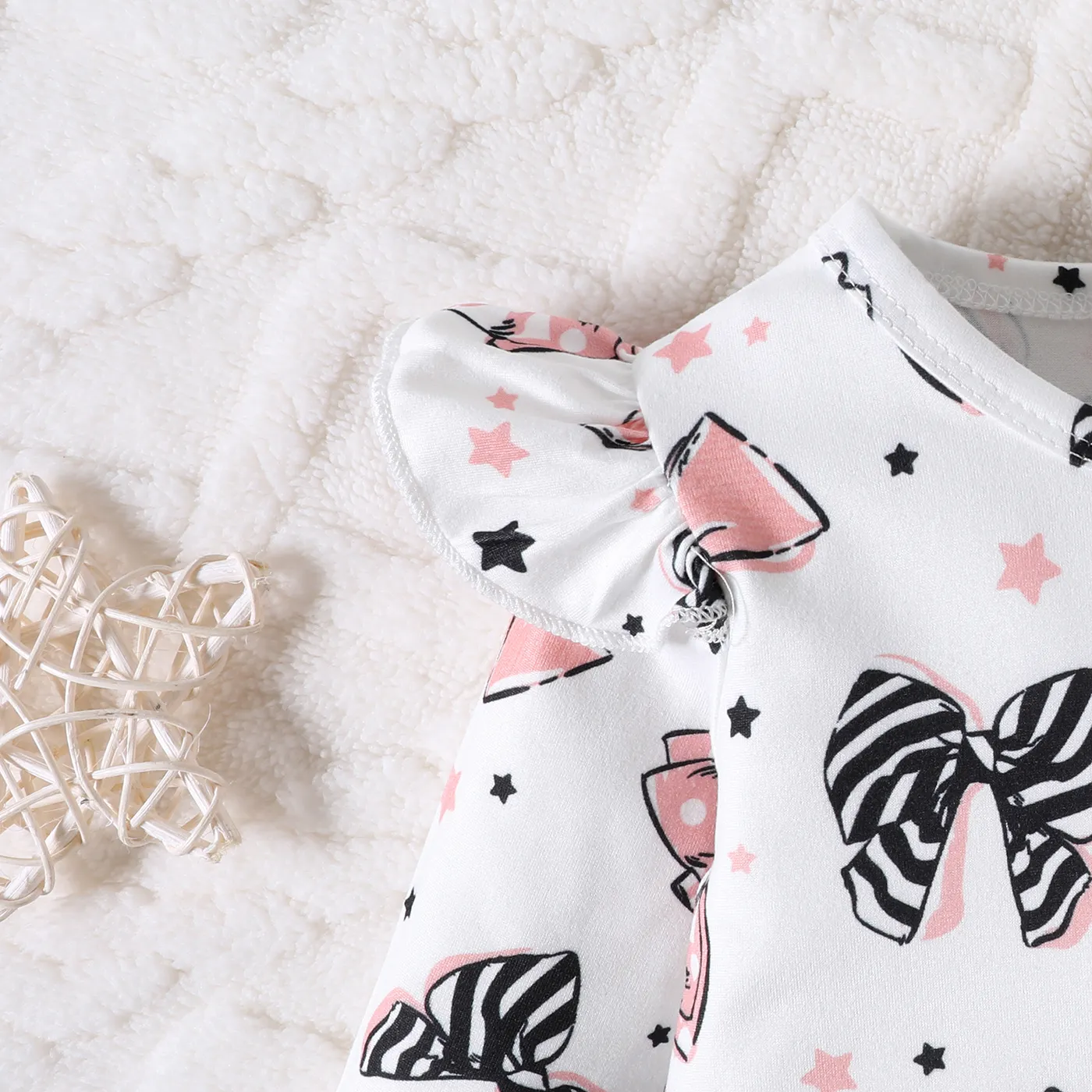 2pcs Baby Girl Allover Bowknot Print Ruffle Long-sleeve Romper and 100% Cotton Solid Bow Decor Skirt Set Pink image 5