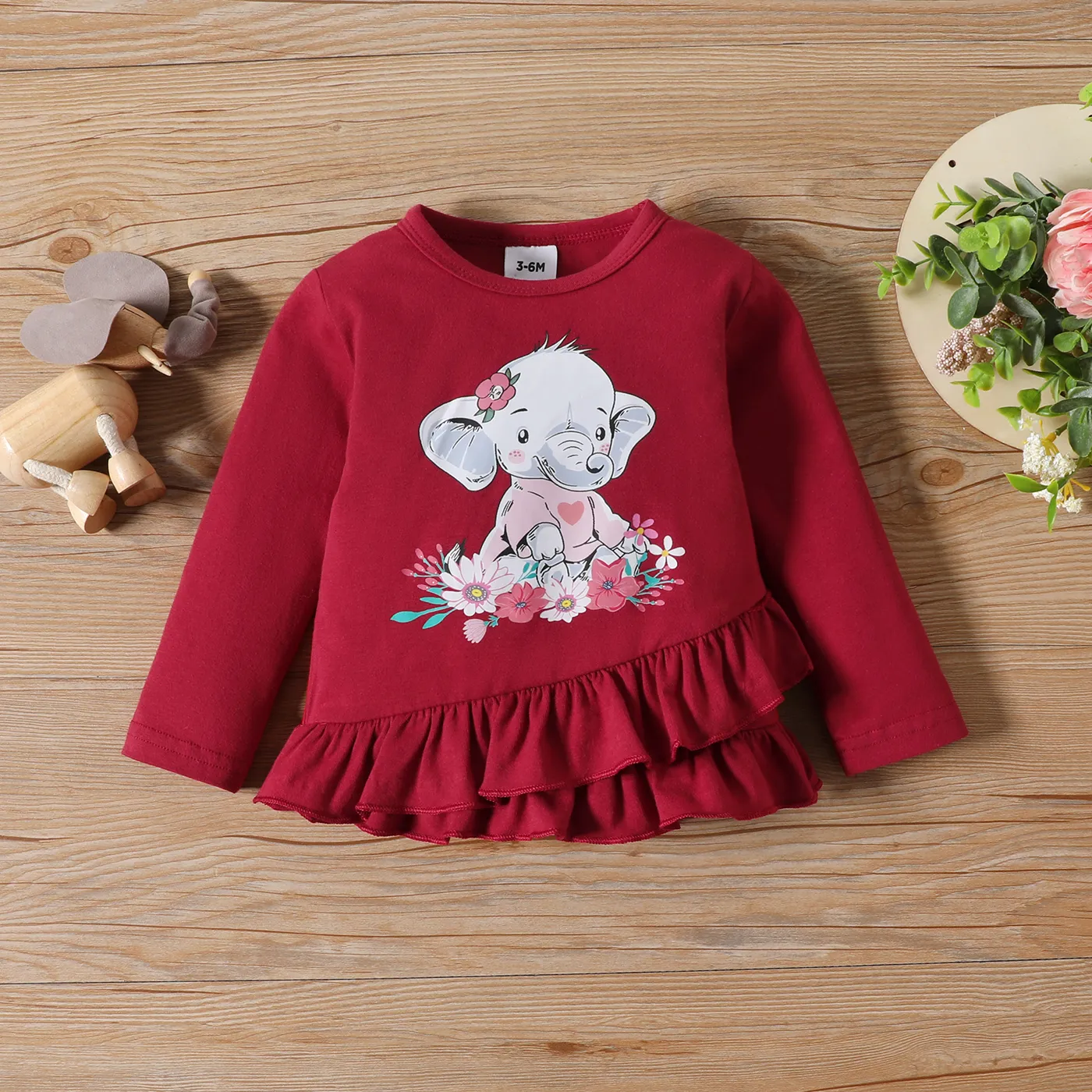2pcs Baby Girl 95% Cotton Elephant Print Ruffle Long-sleeve Top and Allover Floral & Elephant Print Flared Pants Set Red image 3