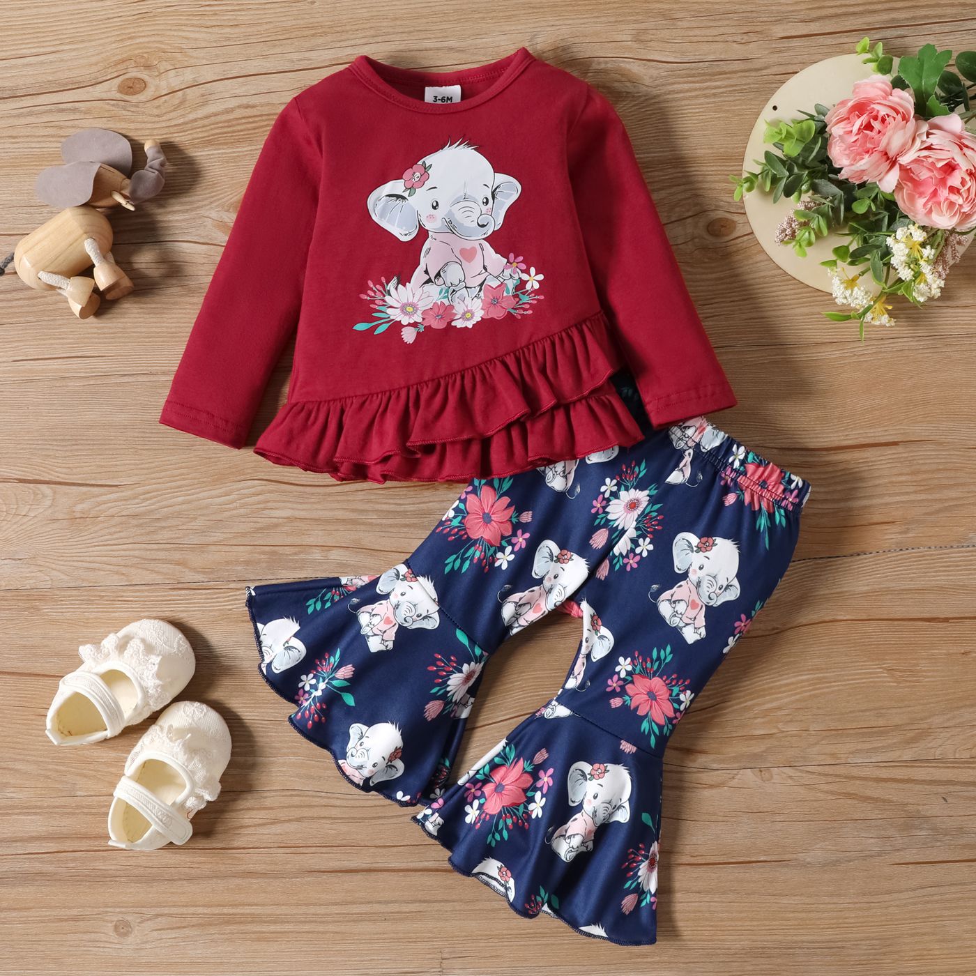 2pcs Baby Girl 95% Coton Elephant Print Ruffle Haut à Manches Longues Et Allover Floral & Elephant Print Évasé Pantalon Set