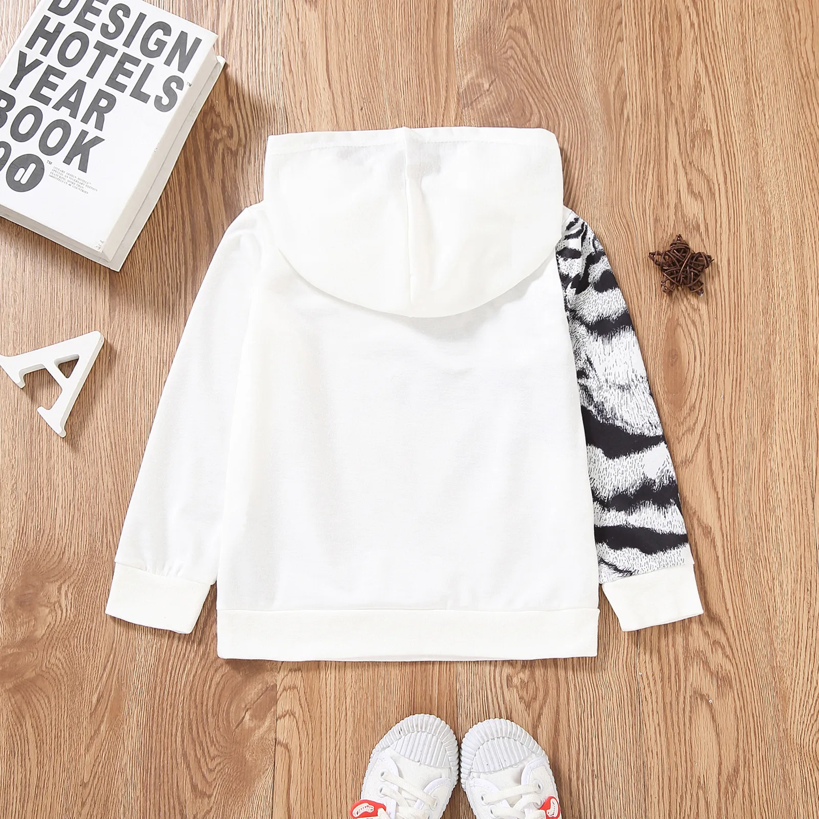 Trendy Kid Boy Tiger/Lion Animal Print Hooded Sweatshirt  image 3