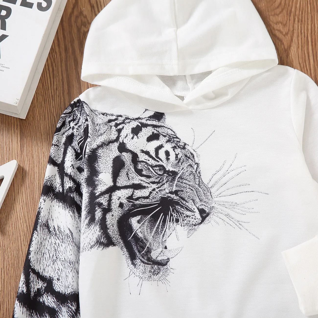 Trendy Kid Boy Tiger/Lion Animal Print Hooded Sweatshirt White big image 1