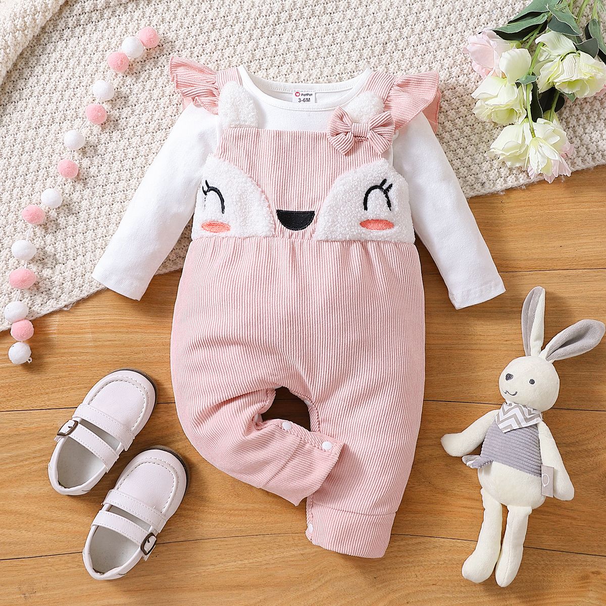 

2pcs Baby Girl Solid Long-sleeve Tee and Animal Design Overalls Pants Set