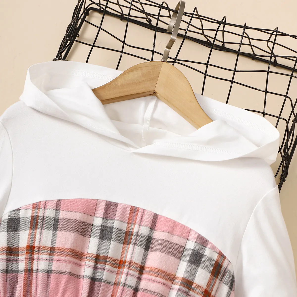 Kid Girl Plaid Splice Hooded Long-sleeve Dress Pink image 2