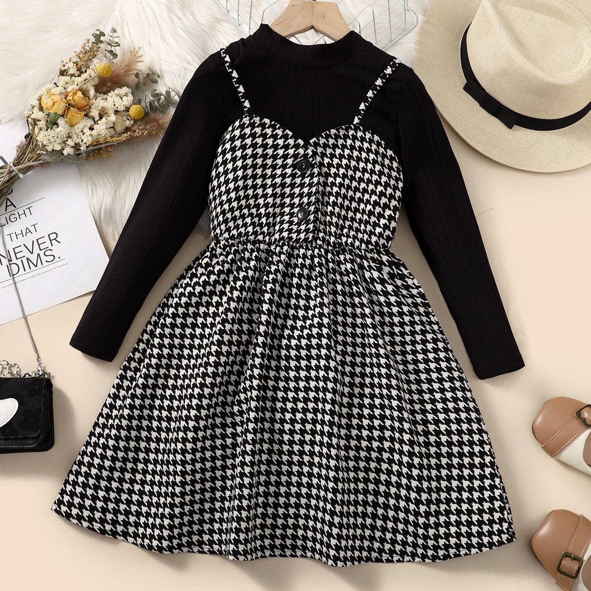 

2pcs Kid Girl Mock Neck Long-sleeve Tee and Houndstooth Overall Dress Set