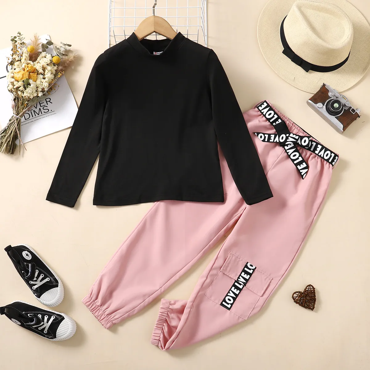 2pcs Kid Girl Mock Neck Black Tee and Letter Print Pocket Design Pants set Pink image 6