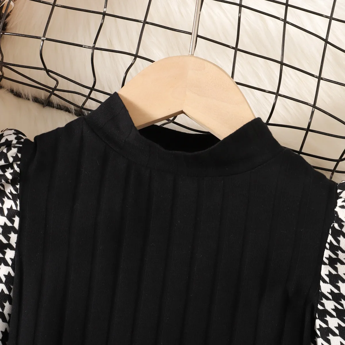 Toddler Girl Houndstooth Gigot Sleeve Ribbed Dress   image 2