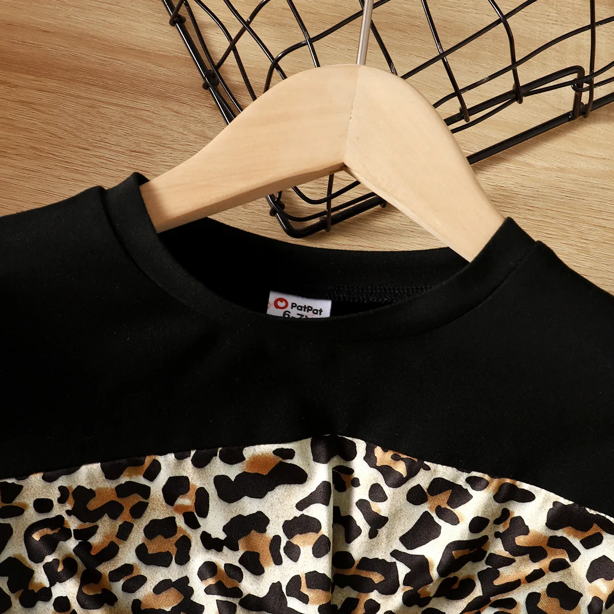 2pcs Kid Girl Leopard Print Twist Short-sleeve Tee and Pants Set Caramel image 3