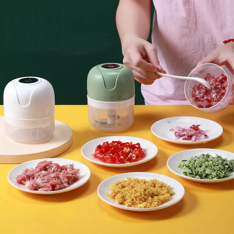 250ML Mini Electric Garlic Chopper Food Chopper Mincer Fits for Vegetables Meat Garlic Fruits USB Charging Kitchen Blender Gadgets Tool White image 3