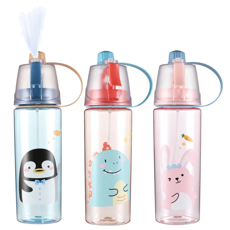 600ML/20.3oz Plastic Water Bottle, Spray Head Anti Leak Water Bottle for Both Outdoor Uses, Sports, School, Working 
