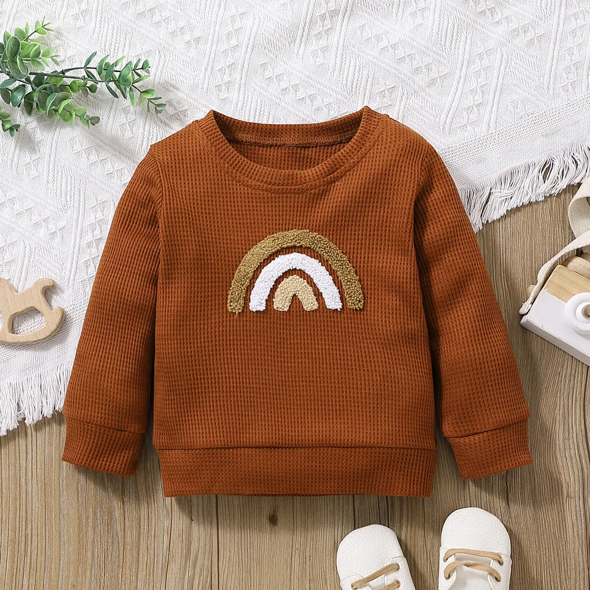 Baby Boy/Girl Letter/Rainbow Design Long-sleeve Sweatshirts Brown
