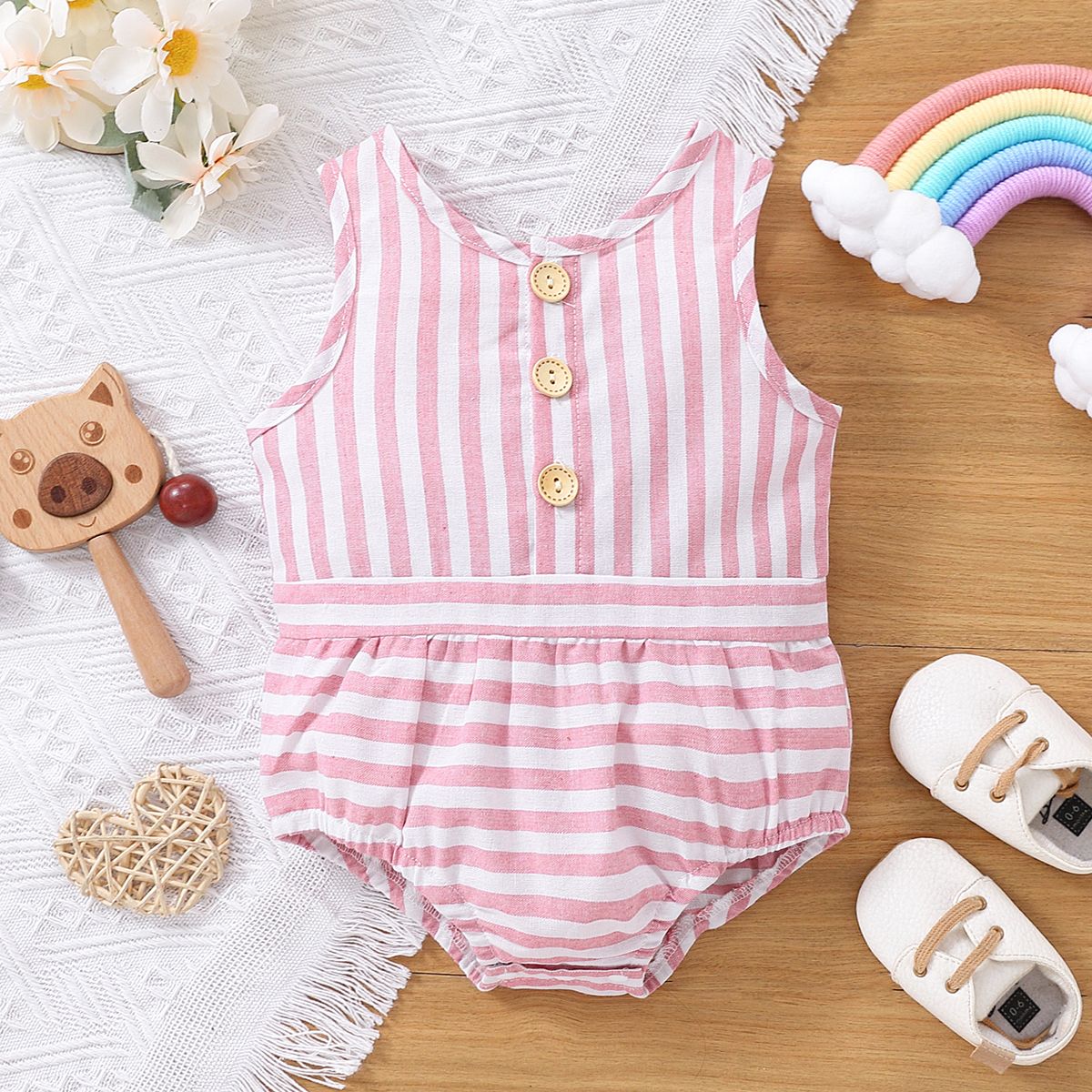 

Baby Boy/Girl Striped Round Neck Sleeveless Button Up Romper