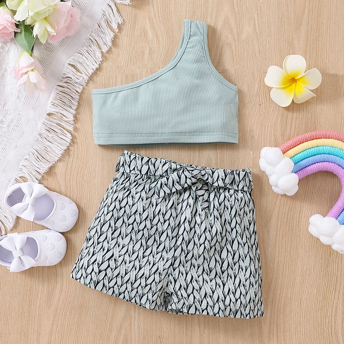 

2pcs Baby Girl 100% Cotton Rib Knit One Shoulder Tank Crop Top and Allover Print Shorts Set